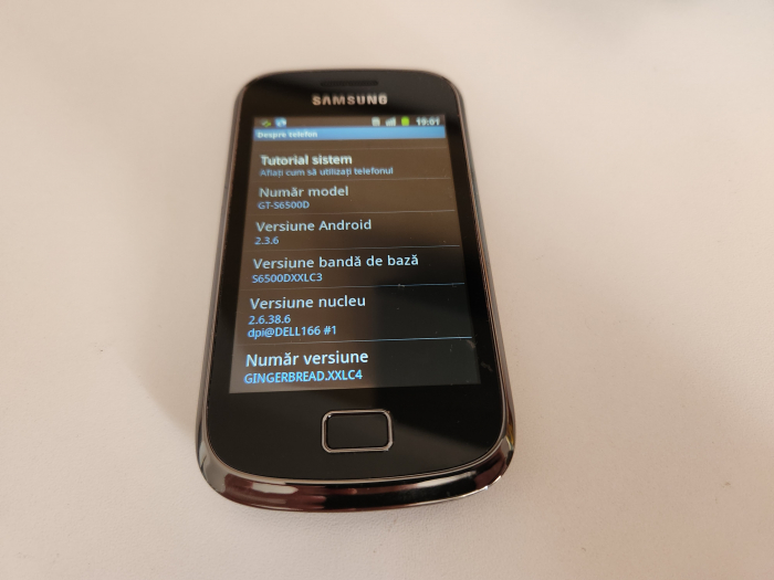 Telefon Samsung Galaxy mini 2 S6500 folosit cu garantie [1]