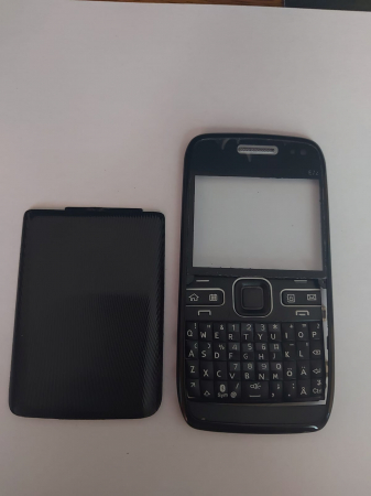 Carcasa telefon - Carcasa pentru Nokia e72