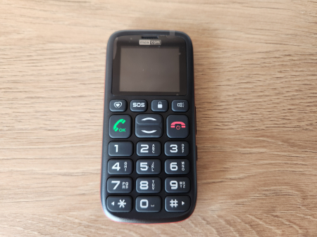 Telefon mobil Dual SIM MaxCom Classic MM428 negru folie ecran [1]