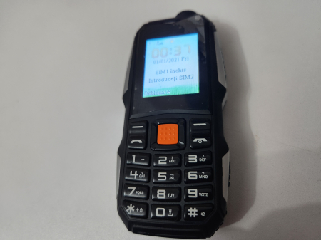 Telefoane mobile - Telefon Mobil militar Power  2800 mAh, Dual SIM, FM radio, lanterna, negru
