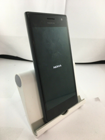 Telefoane mobile - Telefon mobil Nokia Lumia 735 folosit