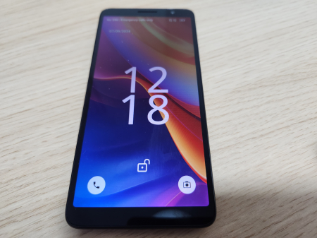 Telefoane mobile - Telefon mobil TCL 501 2GB RAM 32GB cu 4G impecabil