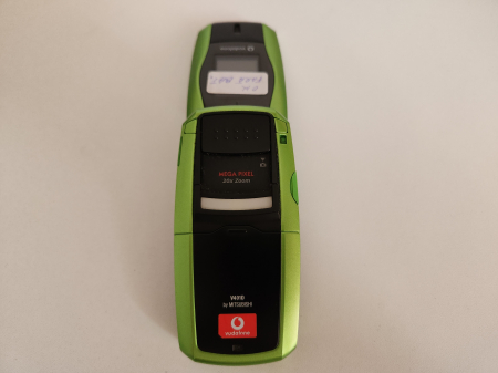 Telefon mobil Vodafone Mitsubishi V401D folosit [2]