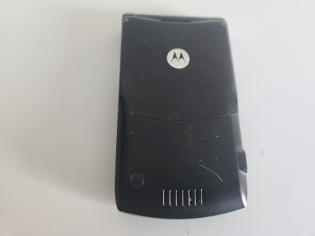 Telefon Motorola V3 folosit [1]