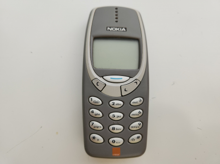 Telefoane Nokia - Telefon Nokia 3310 folosit cu carcasa gri