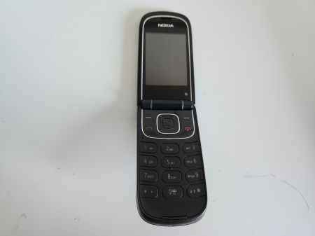 Telefon Nokia 3710a RM-509 folosit [1]