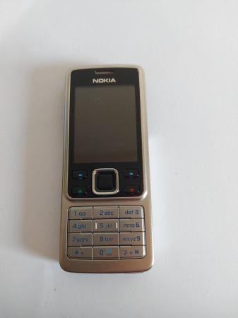 Telefoane mobile - Telefon Nokia 6300 folosit