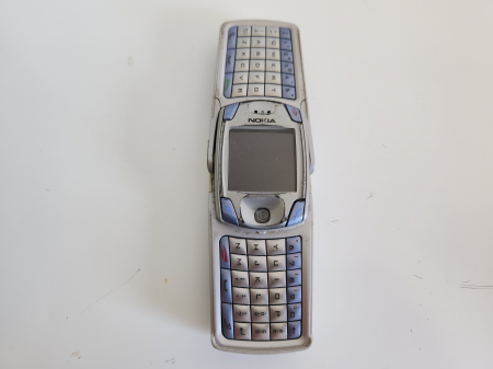 Telefoane mobile - Telefon Nokia 6820a folosit