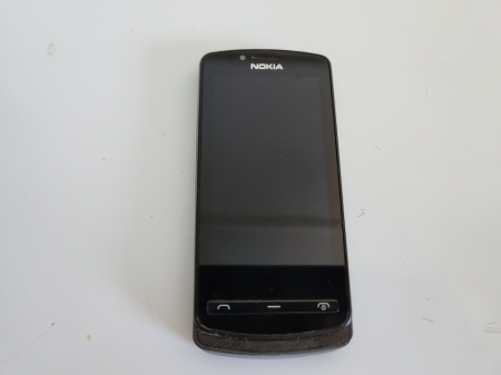 Telefoane mobile - Telefon Nokia 700 folosit