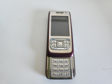 Telefon Nokia E65 model RM-208 folosit [1]
