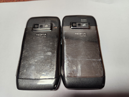 Telefon Nokia E71 chinezesc folosit cu garantie [1]