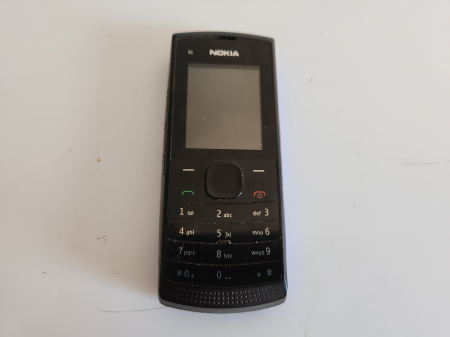 Telefoane mobile - Telefon Nokia X1-01 folosit negru