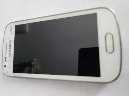 Telefoane mobile - Telefon Samsung Galaxy S3 mini i8190 folosit cu garantie