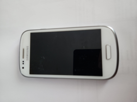 Telefoane mobile - Telefon Samsung Galaxy S3 mini i8200 folosit cu garantie