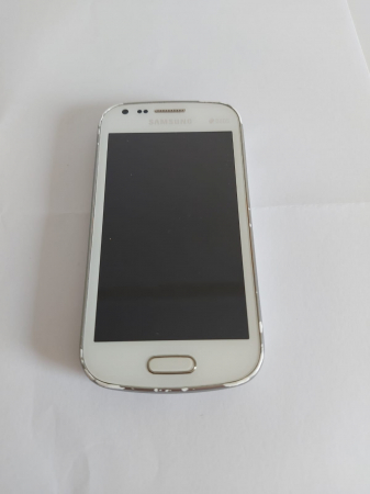 Telefoane mobile - Telefon Samsung Galaxy Trend S7560 folosit cu garantie