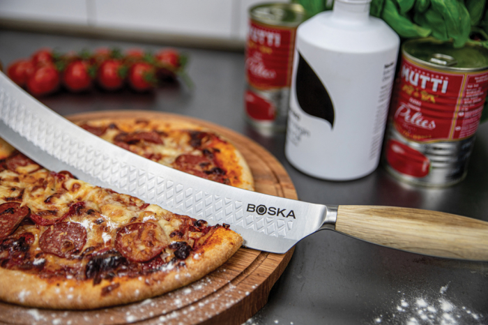 Cutit BOSKA Pizza & Cheese Oslo+Nr.4, otel inoxidabil, manere din stejar, iF Design Award [7]