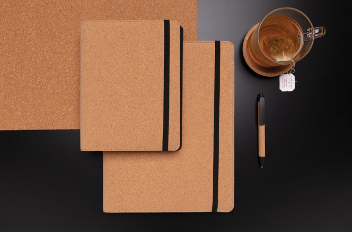 Mapa A4 deluxe din pluta naturala cu agenda si pix – eco si personalizabila [12]