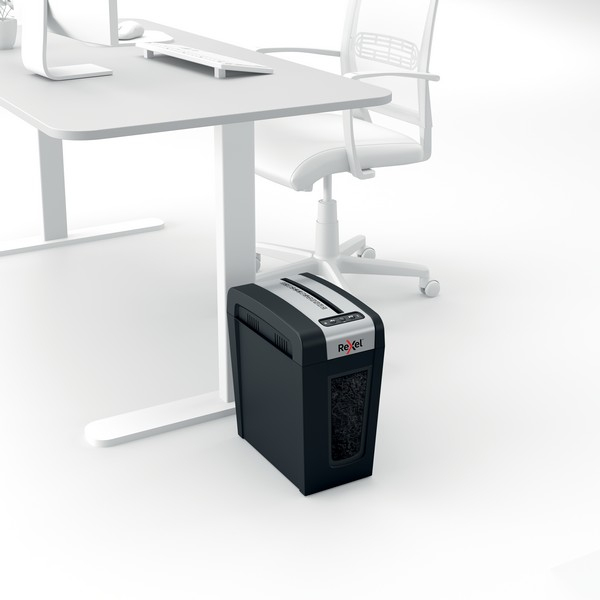 Distrugator documente manual REXEL SECURE MC4 Slim, P5, micro-cut (particule), 4 coli, 14l [6]