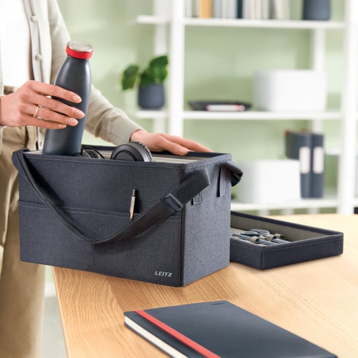 Geanta Leitz Compacta din material textil cu capac, gri catifea, pliabila [7]
