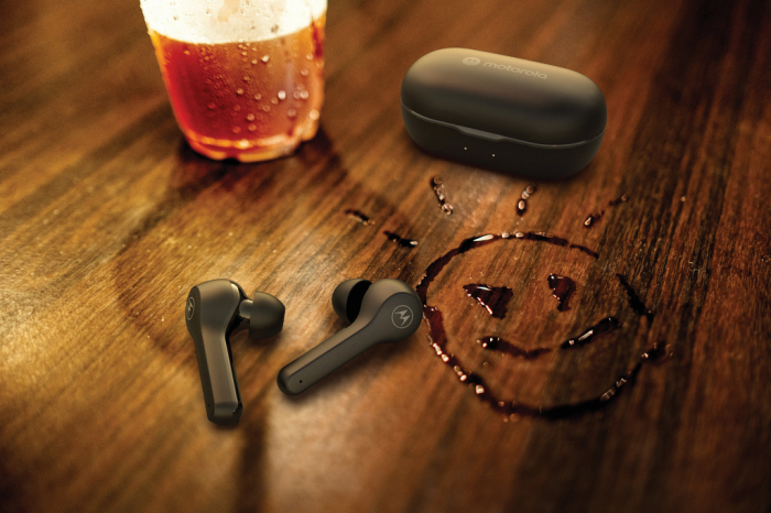 Casti wireless Motorola MOTO Buds 85 TWS IPX5, autonomie 6H+15H [10]