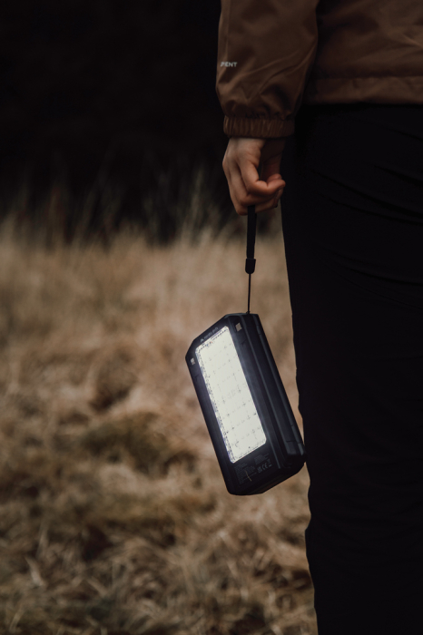 Powerbank solar 10000mAh 20W cu 3 panouri Nordic Drift Titan [10]