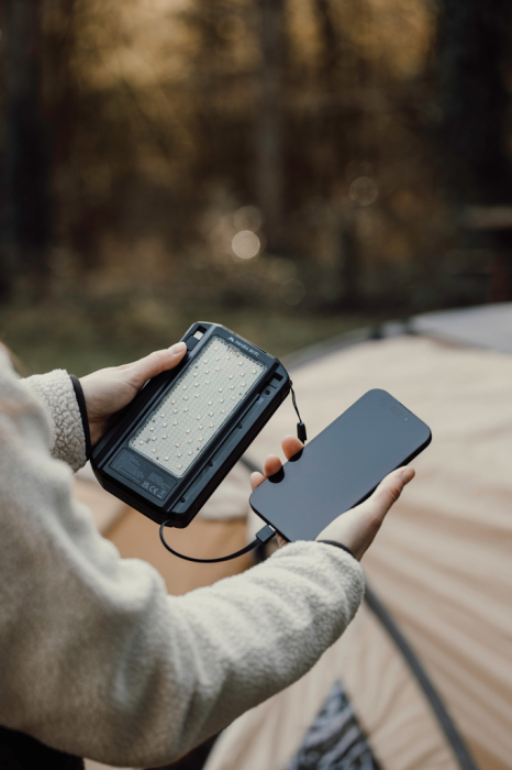 Powerbank solar 10000mAh 20W cu 3 panouri Nordic Drift Titan [8]