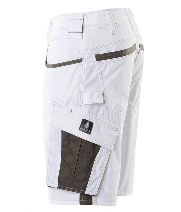 Pantaloni scurti barbati [8]