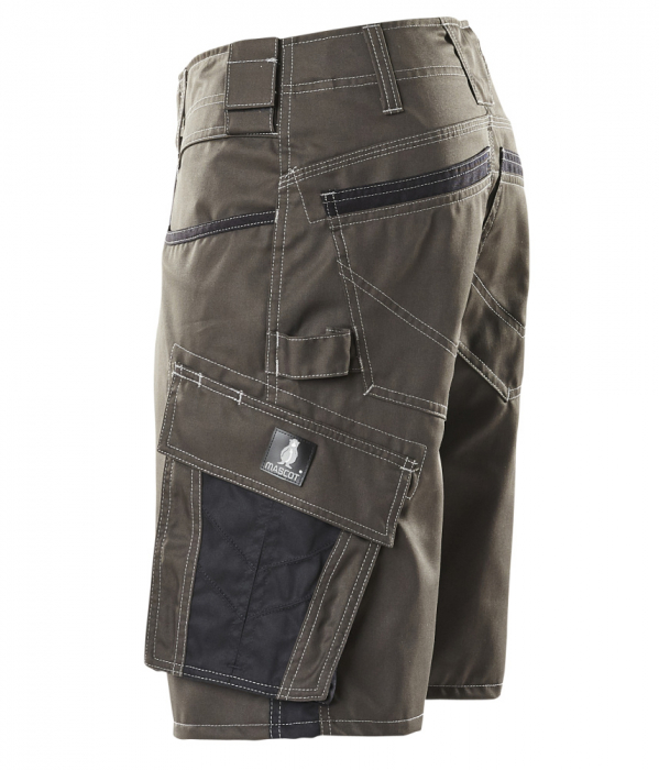 Pantaloni scurti barbati [8]