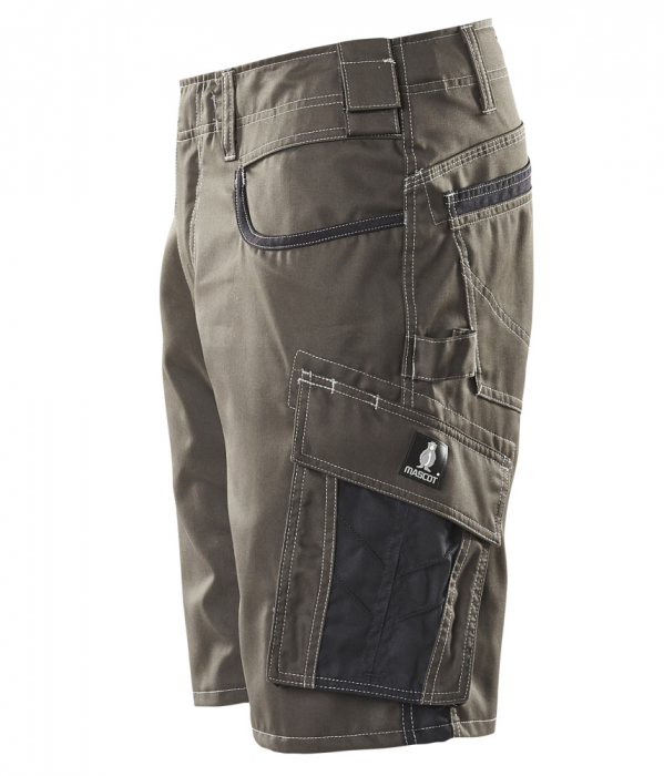 Pantaloni scurti barbati [6]
