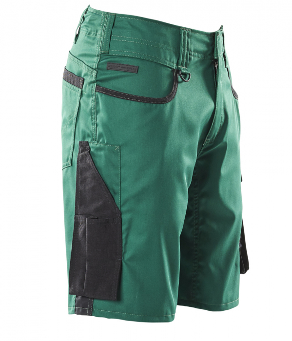 Pantaloni scurti barbati [21]