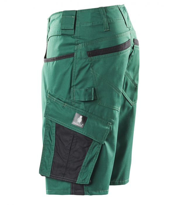 Pantaloni scurti barbati [8]