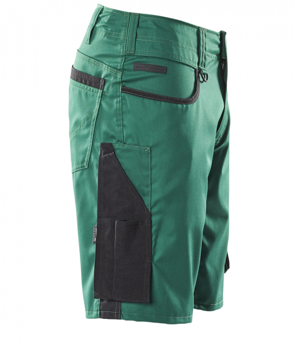 Pantaloni scurti barbati [20]