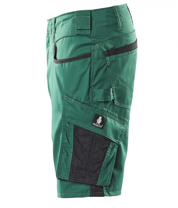 Pantaloni scurti barbati [7]