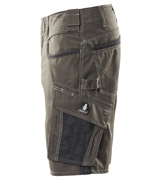 Pantaloni scurti barbati [7]