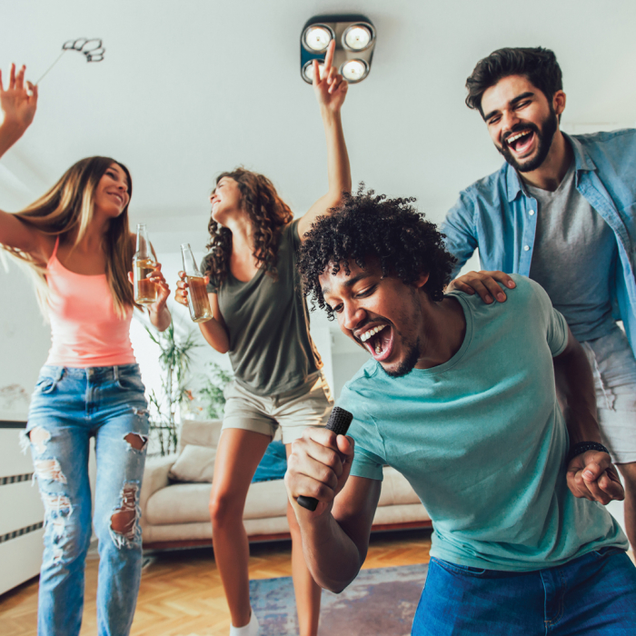 Set karaoke Singvibe RCS din plastic reciclat cu 2 microfoane, 5W, BT 5.3 [14]