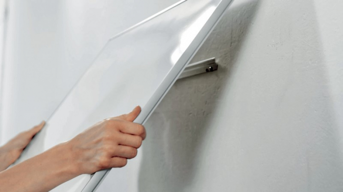Tabla NOBO Impression Pro Widescreen 70", otel emailat, 155x87 cm, magnetica, include marker si tavita [5]