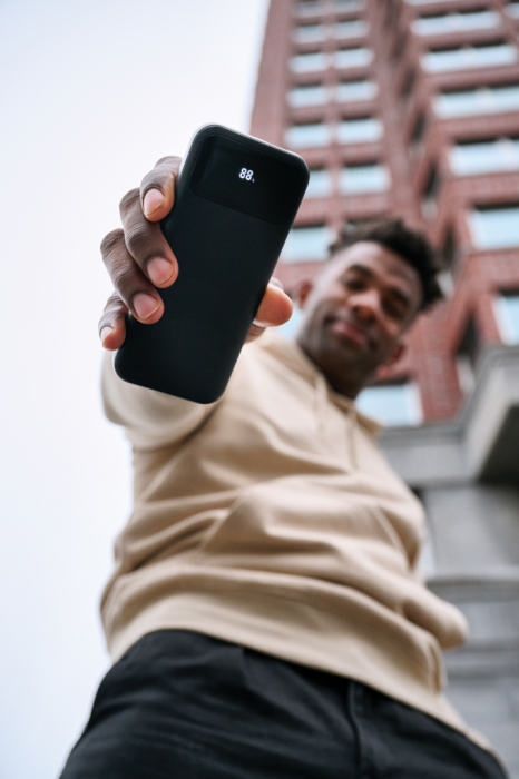 Powerbank 10.000 mAh RCS, cabluri integrate si afisaj digital, Turbopack [10]