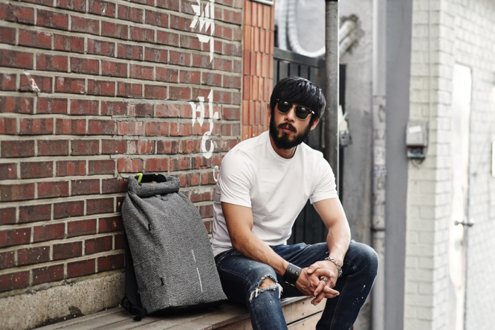 Rucsac Urban antifurt 27L, material rezistent la taiere [64]