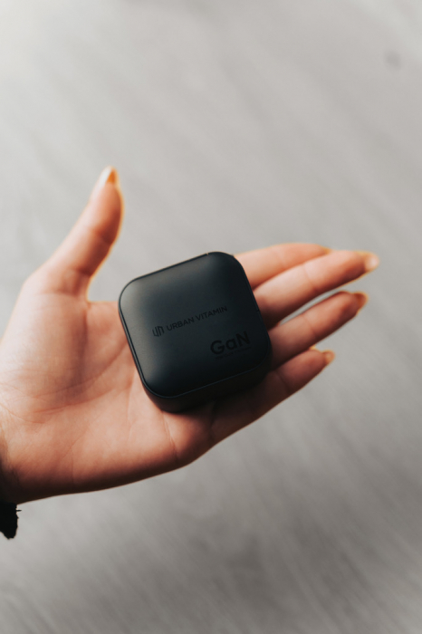 Urban Vitamin Santa Cruz – incarcator GaN 70W universal RCS [10]