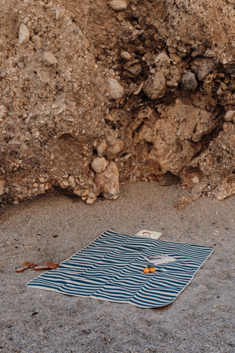 Patura de picnic mare VINGA Alba GRS RPET [6]