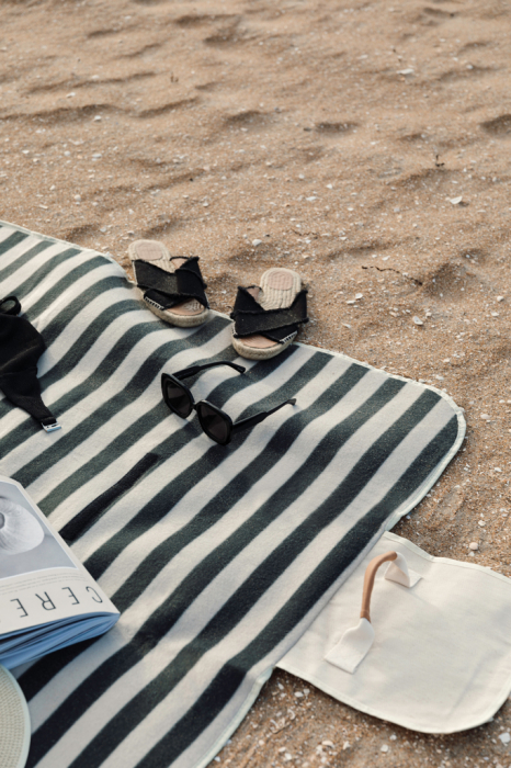 Patura de picnic mare VINGA Alba GRS RPET [5]