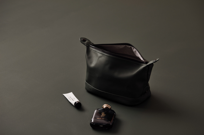 Geanta eleganta cosmetica VINGA Baltimore impermeabila [9]