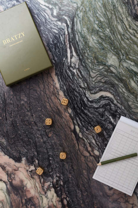 VINGA Bratzy – Joc de masa decorativ tip Yatzy [6]