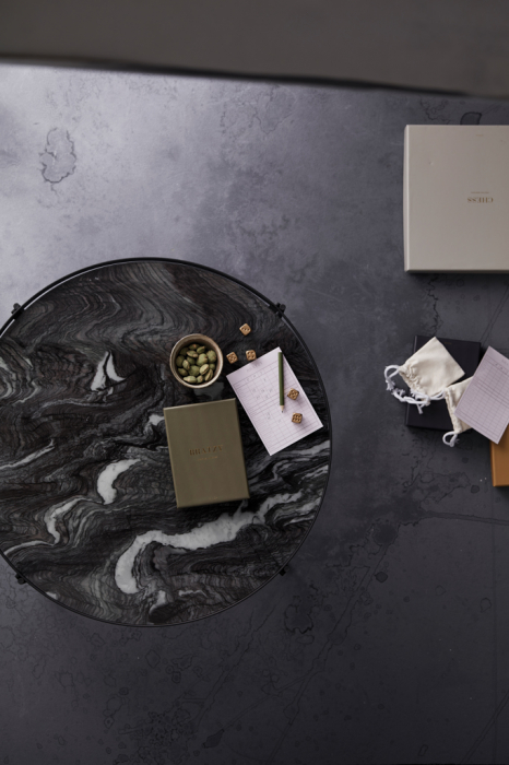 VINGA Bratzy – Joc de masa decorativ tip Yatzy [16]