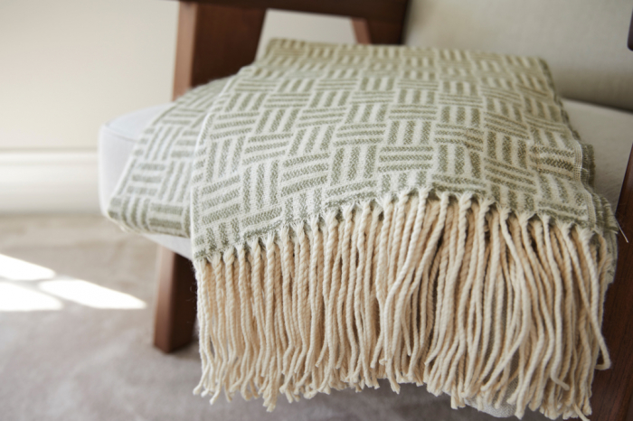 Patura VINGA Lenox – design geometric jacquard, acril 100% [10]