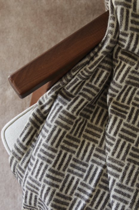 Patura VINGA Lenox – design geometric jacquard| acril 100% [8]
