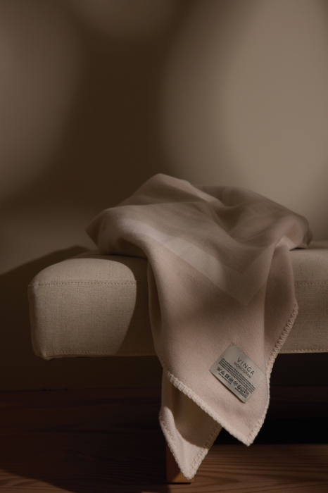 Patura Monogram poliester reciclat GRS, Vinga [7]