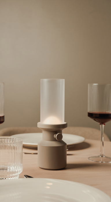 Veioza portabila VINGA Niori – ABS reciclat RCS, autonomie 6-8h, reglaj lumina [6]