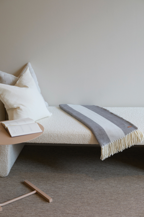 VINGA Tella Aware™ polylana® blanket [4]