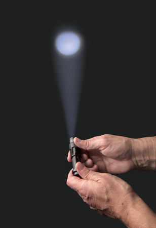 Lanterna de buzunar 3W CREE™ LED din aluminiu – 85 lumeni, compacta [11]